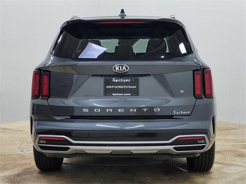2021 Kia Sorento S