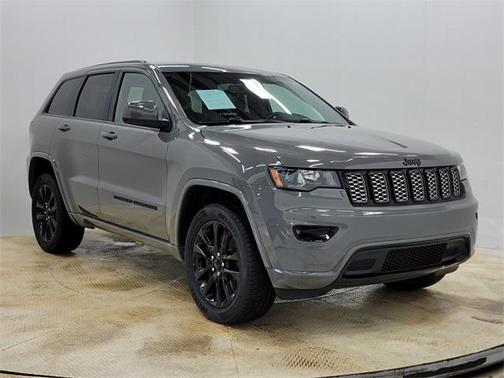 2022 Jeep Grand Cherokee Altitude