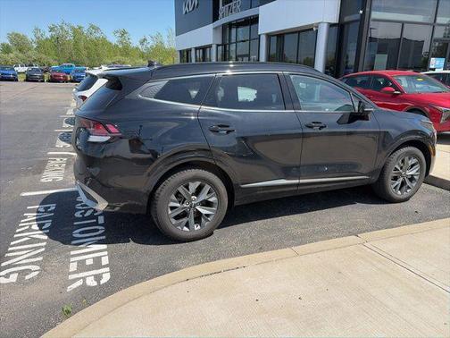 Ebony Black 2023 Kia Sportage SX