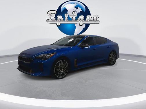 2023 Kia Stinger GT2