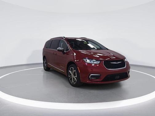 2026 Chrysler Pacifica L
