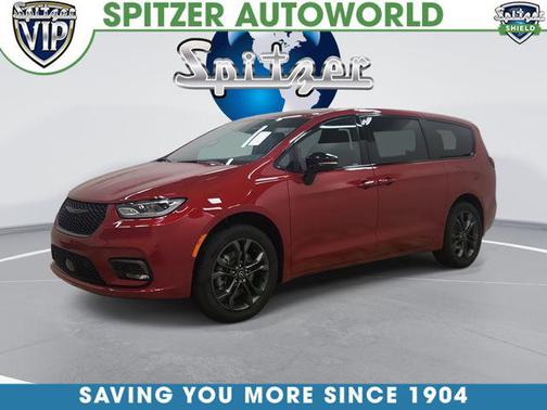 2026 Chrysler Pacifica L