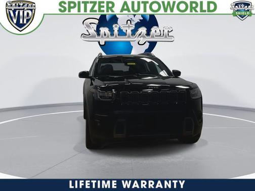 Diamond Black Crystal Pearlcoat 2026 Jeep Cherokee 85th Anniversary 4x4
