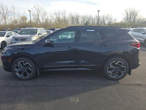 Midnight Blue Metallic 2021 Chevrolet Blazer RS