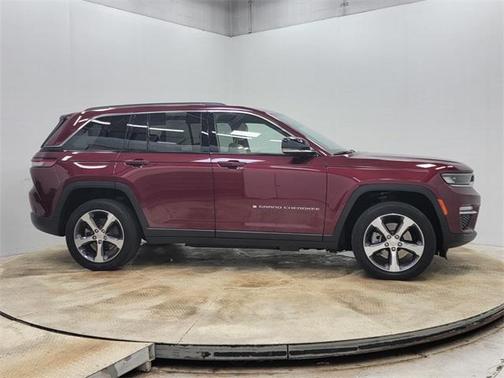2023 Jeep Grand Cherokee 4xe Base