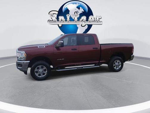 2023 RAM 2500 Big Horn Crew Cab 4x4 6'4' Box