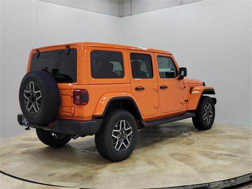 2025 Jeep Wrangler 4-Door Sahara 4x4