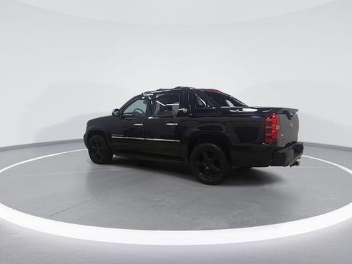 2013 Chevrolet Avalanche LTZ