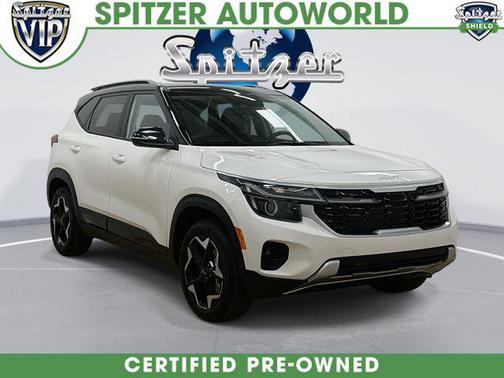 Clear White/Black Roof 2026 Kia Seltos S