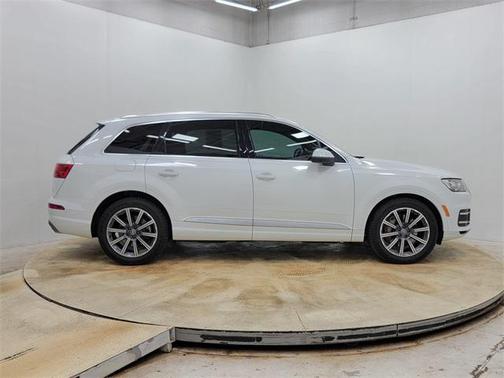 2017 Audi Q7 3.0T Prestige
