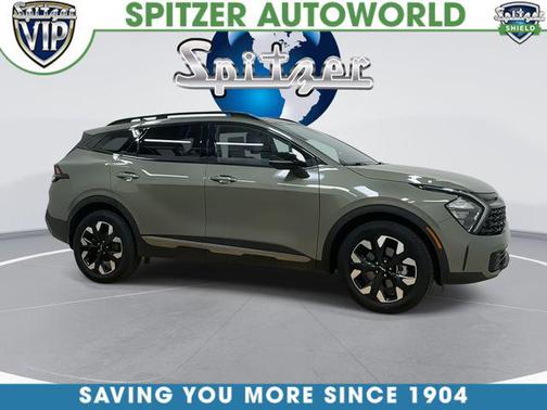 Jungle Green/Ebony Black Roof 2023 Kia Sportage X-Line