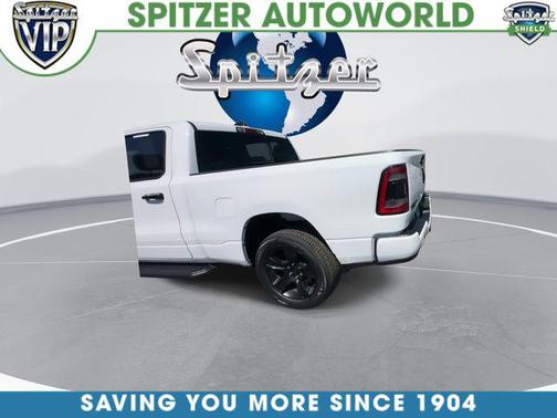 Bright White Clearcoat 2023 RAM 1500 Big Horn/Lone Star