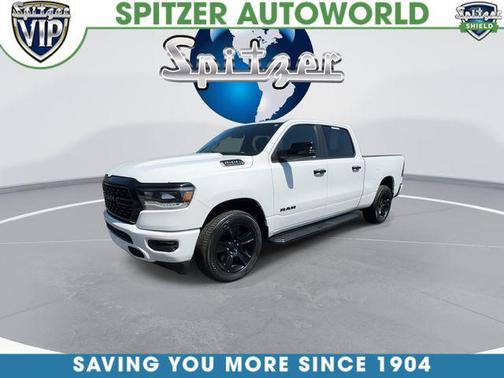 Bright White Clearcoat 2023 RAM 1500 Big Horn/Lone Star