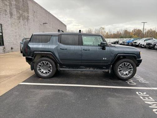 2025 GMC HUMMER EV SUV 3X