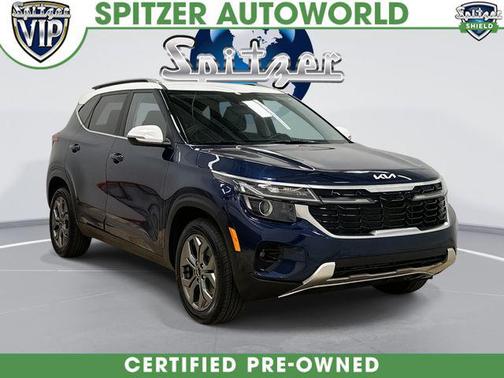 Dark Ocean Blue/White Roof 2024 Kia Seltos S