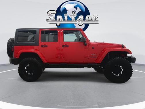 2018 Jeep Wrangler JK Unlimited Sahara