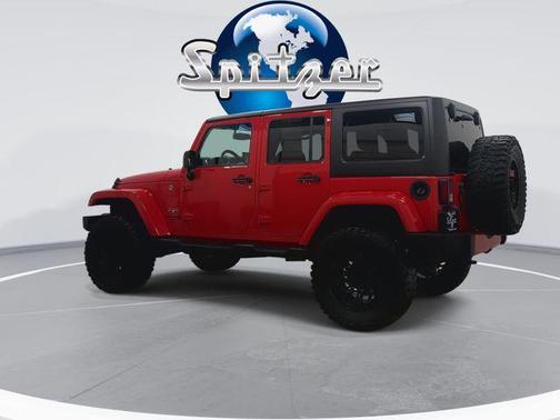 2018 Jeep Wrangler JK Unlimited Sahara