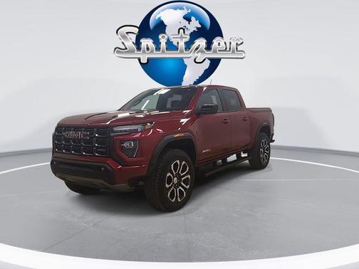 2024 GMC Canyon AT4