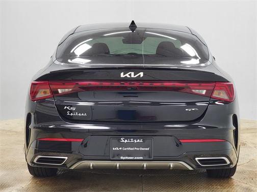 2022 Kia K5 GT-Line