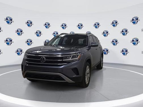 2022 Volkswagen Atlas 3.6L SE w/Technology