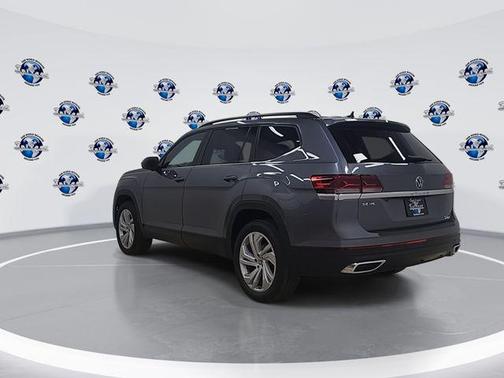 2022 Volkswagen Atlas 3.6L SE w/Technology