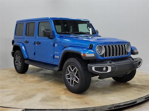 2024 Jeep Wrangler 4-Door Sahara 4x4