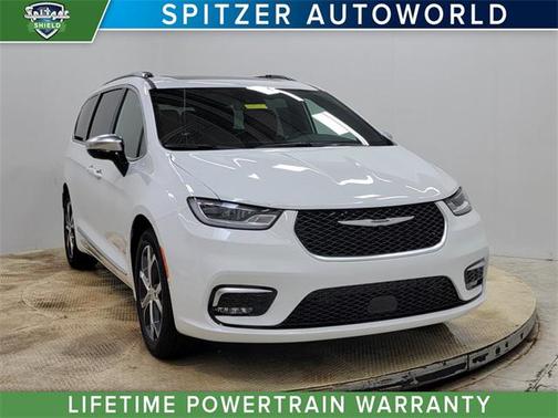 2026 Chrysler Pacifica L