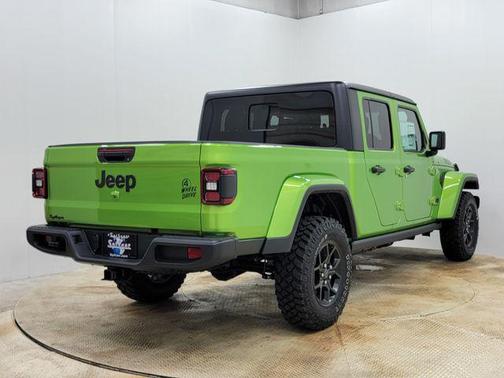 2025 Jeep Gladiator Willys