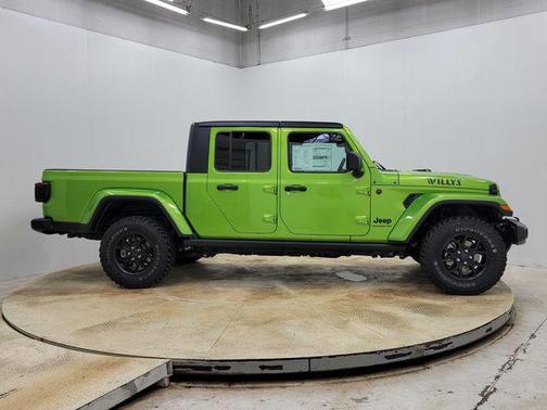 2025 Jeep Gladiator Willys