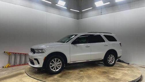 White Knuckle Clearcoat 2024 Dodge Durango SXT AWD