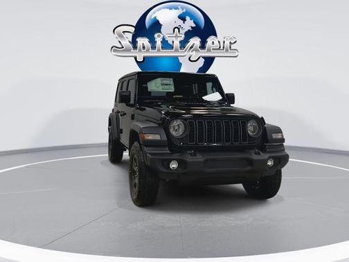 Black Clearcoat 2026 Jeep Wrangler Sport