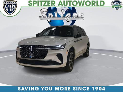 White Platinum Clearcoat Metallic 2024 Lincoln Nautilus Reserve