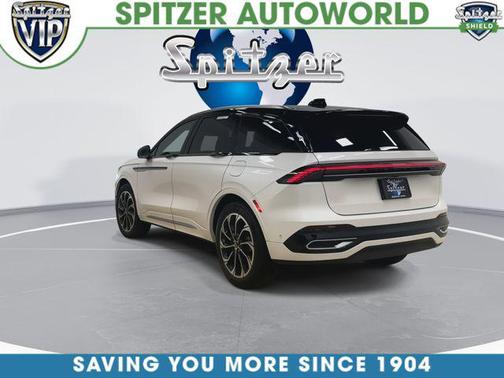 White Platinum Clearcoat Metallic 2024 Lincoln Nautilus Reserve