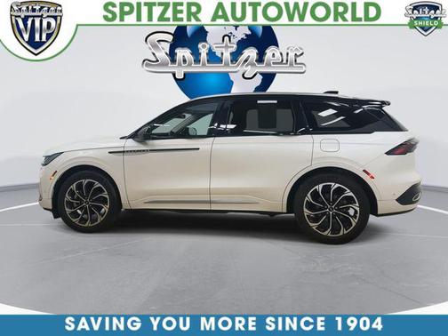 White Platinum Clearcoat Metallic 2024 Lincoln Nautilus Reserve