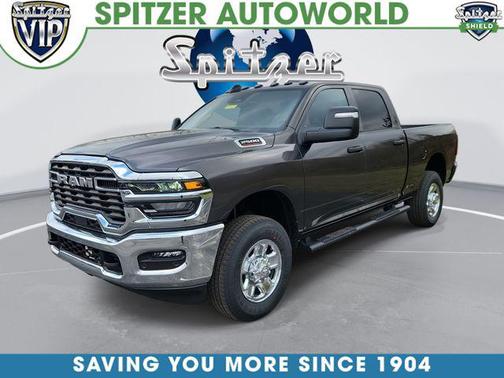 2026 RAM 2500 Tradesman Crew Cab 4x4 6'4' Box