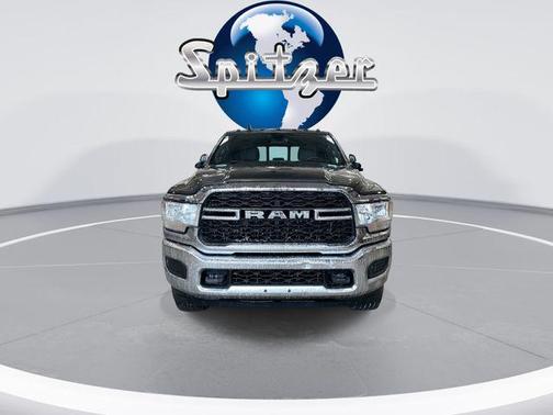 2021 RAM 3500 Tradesman Crew Cab 4x4 8' Box