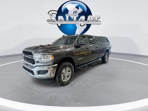 2021 RAM 3500 Tradesman Crew Cab 4x4 8' Box