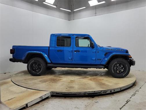 2025 Jeep Gladiator High Tide