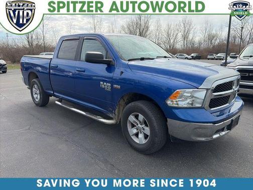 Blue Streak Pearlcoat 2019 RAM 1500 SLT