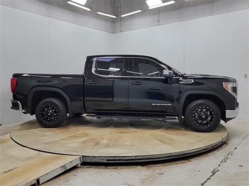 2019 GMC Sierra 1500 SLE