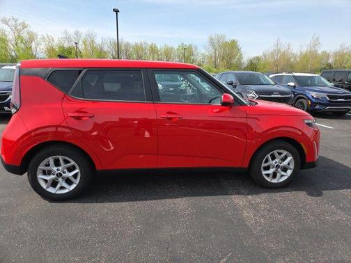 Inferno Red 2023 Kia Soul S