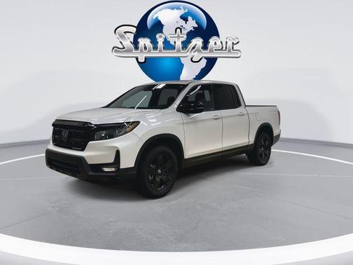 2025 Honda Ridgeline Black