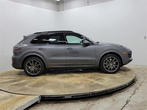 2021 Porsche Cayenne S