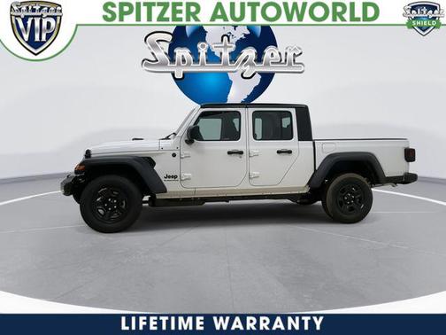Bright White Clearcoat 2026 Jeep Gladiator Sport