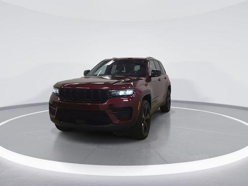 2023 Jeep Grand Cherokee Altitude