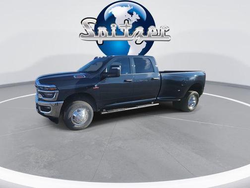 2026 RAM 3500 Tradesman Crew Cab 4x4 8' Box