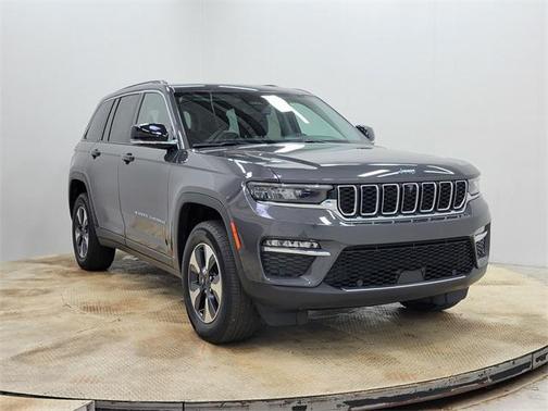2023 Jeep Grand Cherokee 4xe Base