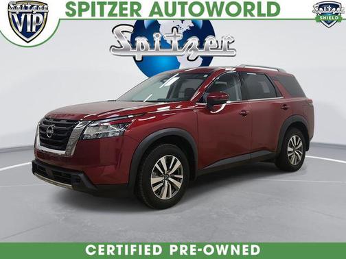 2023 Nissan Pathfinder SL 4WD