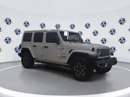 2024 Jeep Wrangler 4-Door Sahara 4x4