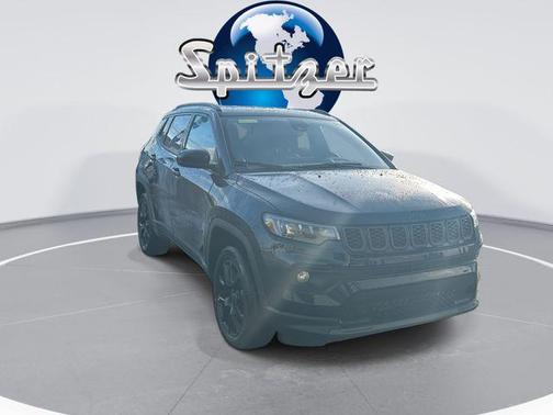 Fathom Blue Pearl Coat 2026 Jeep Compass Latitude
